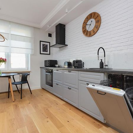 Apartment Bialobrzeska Warsaw Ochota By Renters Exterior photo