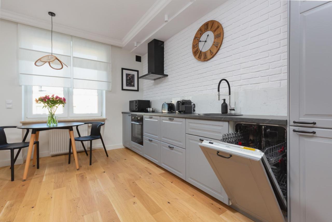 Apartment Bialobrzeska Warsaw Ochota By Renters Exterior photo